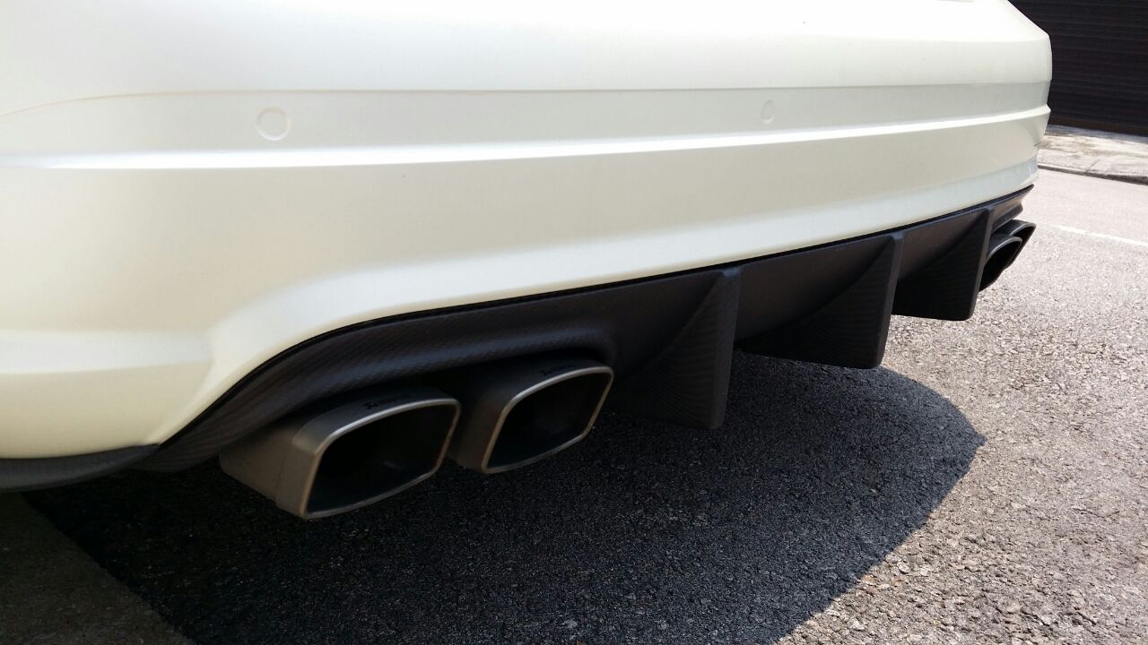 Boca-design-c63-amg-carbon-diffuser-with-ground-effect (8)