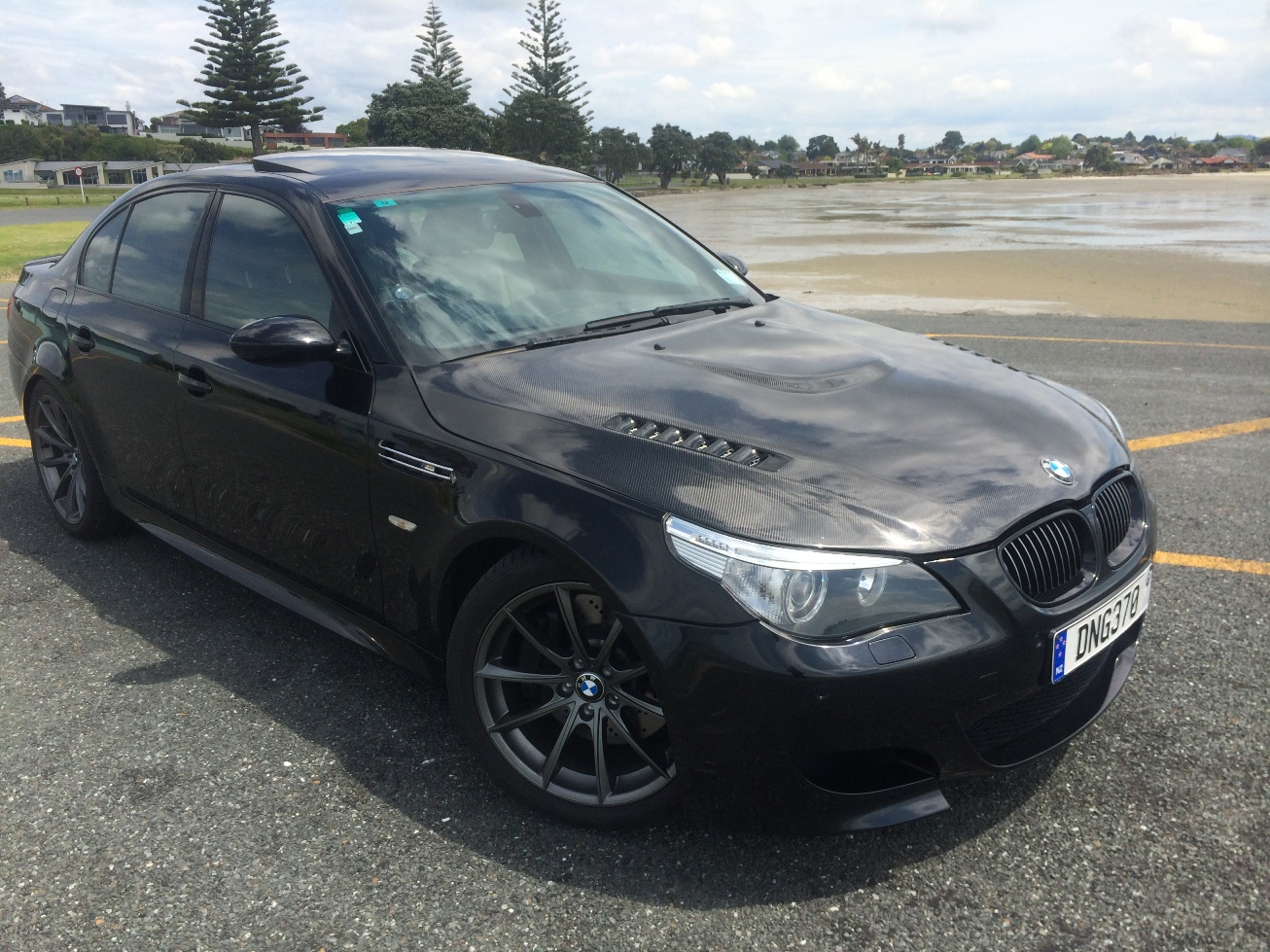 BMW-M5-e60-carbon-bonnet-supersprint-exhaust-tuning-empire (4)