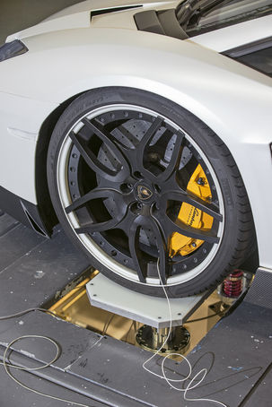 Novitec-Lamborghini-Aventador-KW-Suspension-set-up (1)