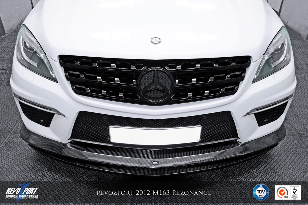 Revozport-Mercedes-ML63-AMG-carbon-kit (2)