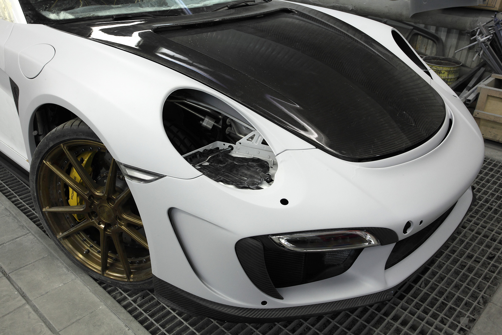 Carbon-Kevlar-composite-top-car-body-kit-tuning-empire (1)
