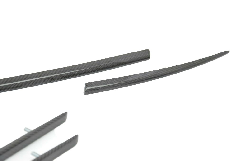 Aston-Martin-Rapide-Wing-Side-Strakes-Rear-Tailgate-Door-Carbon-Trims-Set (3)