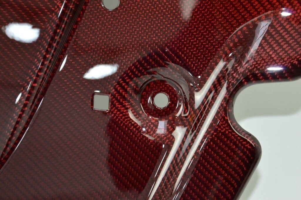 Aston-Martin-Vantage-V8-red-carbon-fiber-radiator-cover-slam-panel (2)