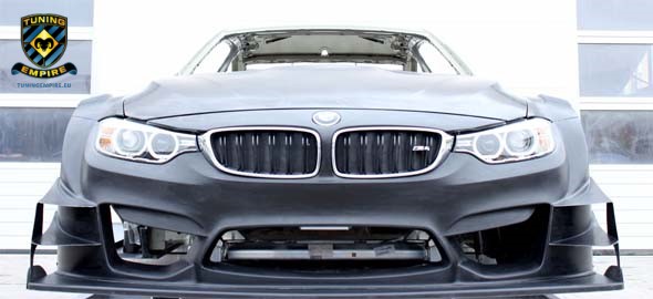 BMW-M4-F82-DTM-carbon-body-kit  (7)