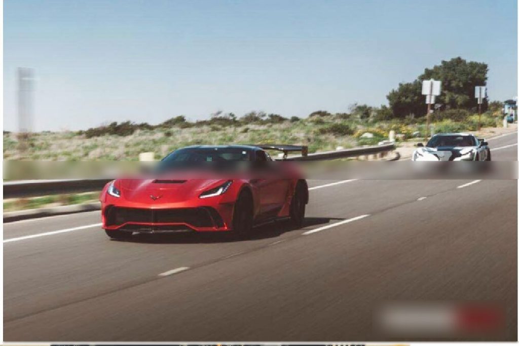 Corvette C7 Z06 body kit (1)_censored