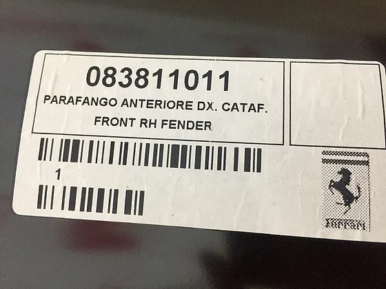 Ferrari 458 Fender Front right VR 83811011 (4)