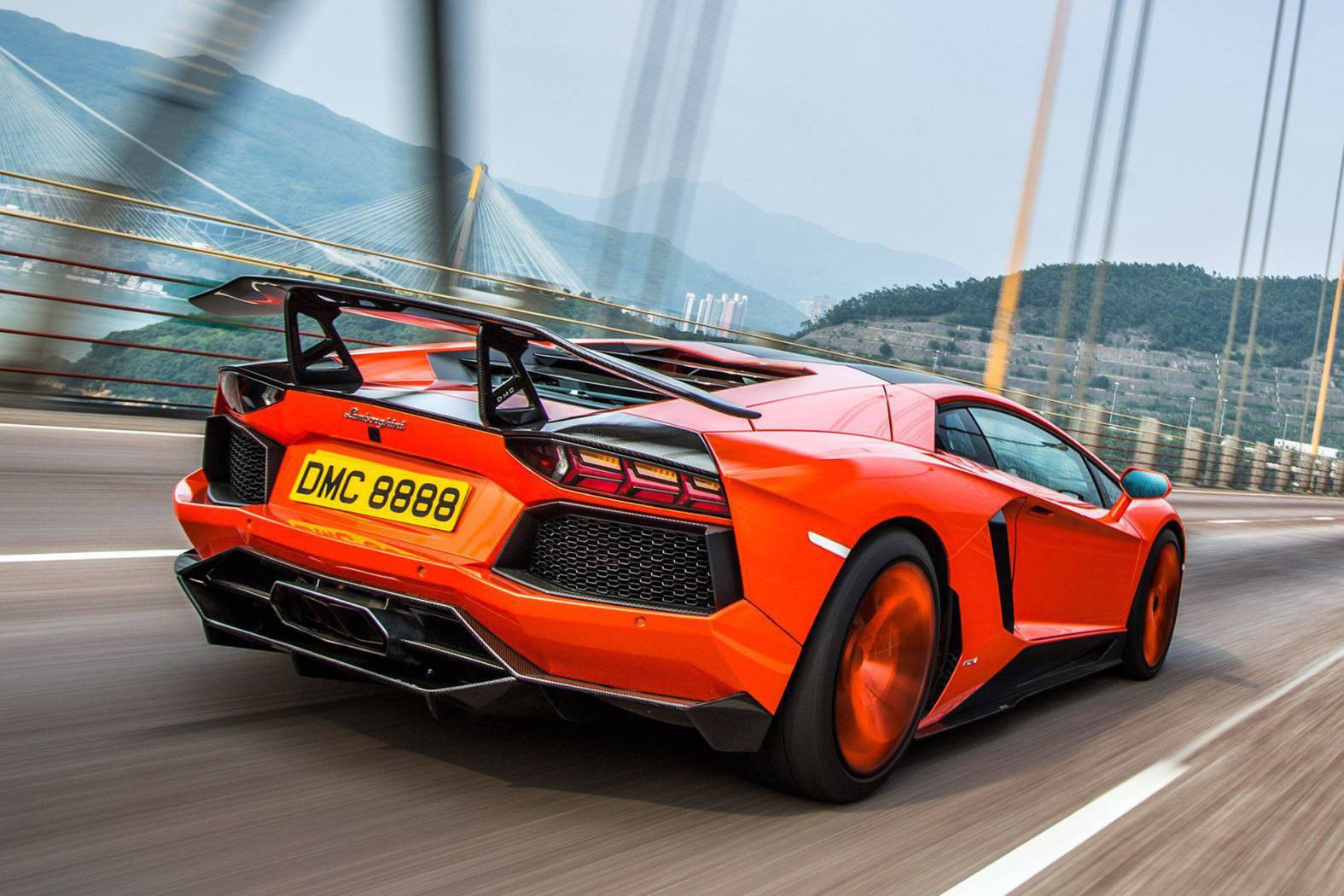 Lamborghini-Aventador-DMC-body-kit-tuning-empire (5)