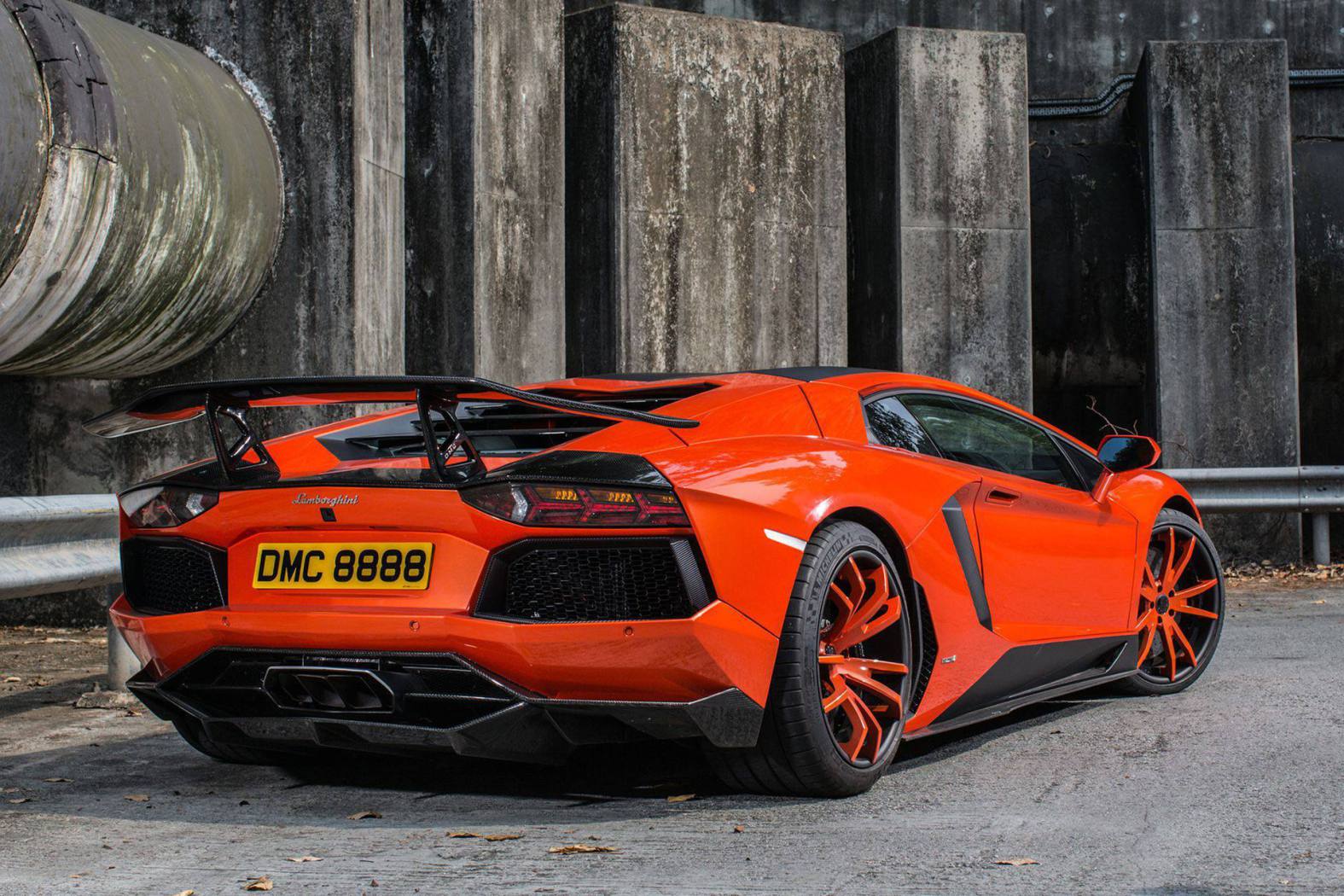 Lamborghini-Aventador-DMC-body-kit-tuning-empire (6)