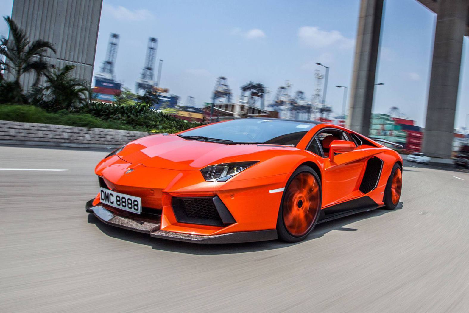 Lamborghini-Aventador-DMC-body-kit-tuning-empire (8)