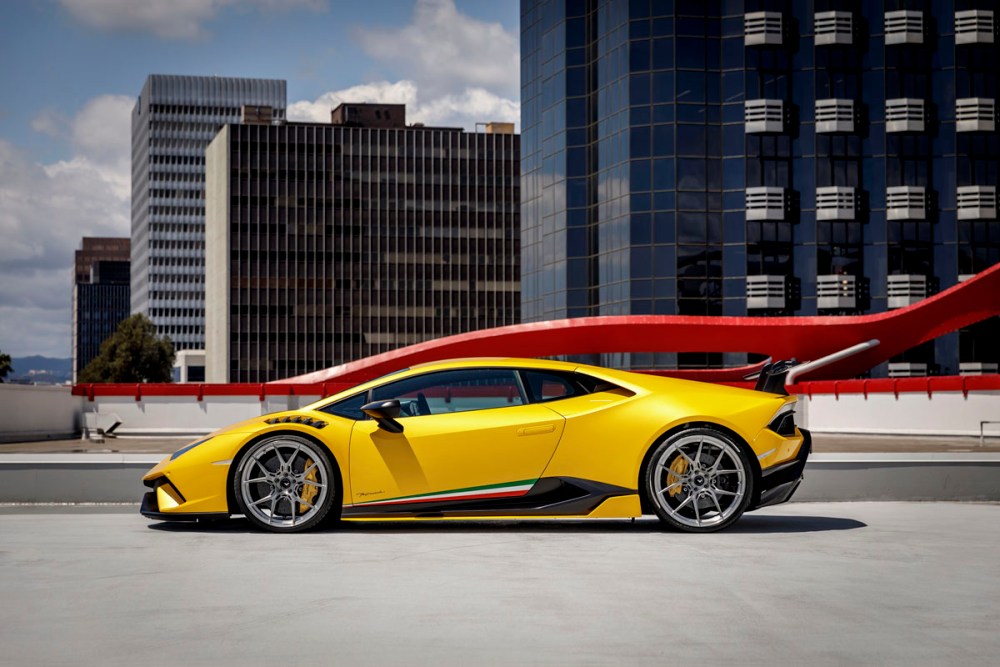 Lamborghini-Huracan-Performante-with-V-SF-001-Whels-and-Aero-2