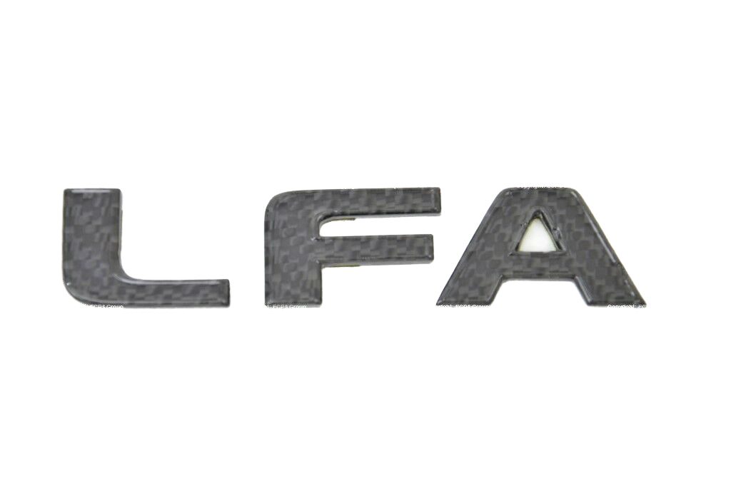 Lexus-LFA-Carbon-badge-logo-emblem (2)