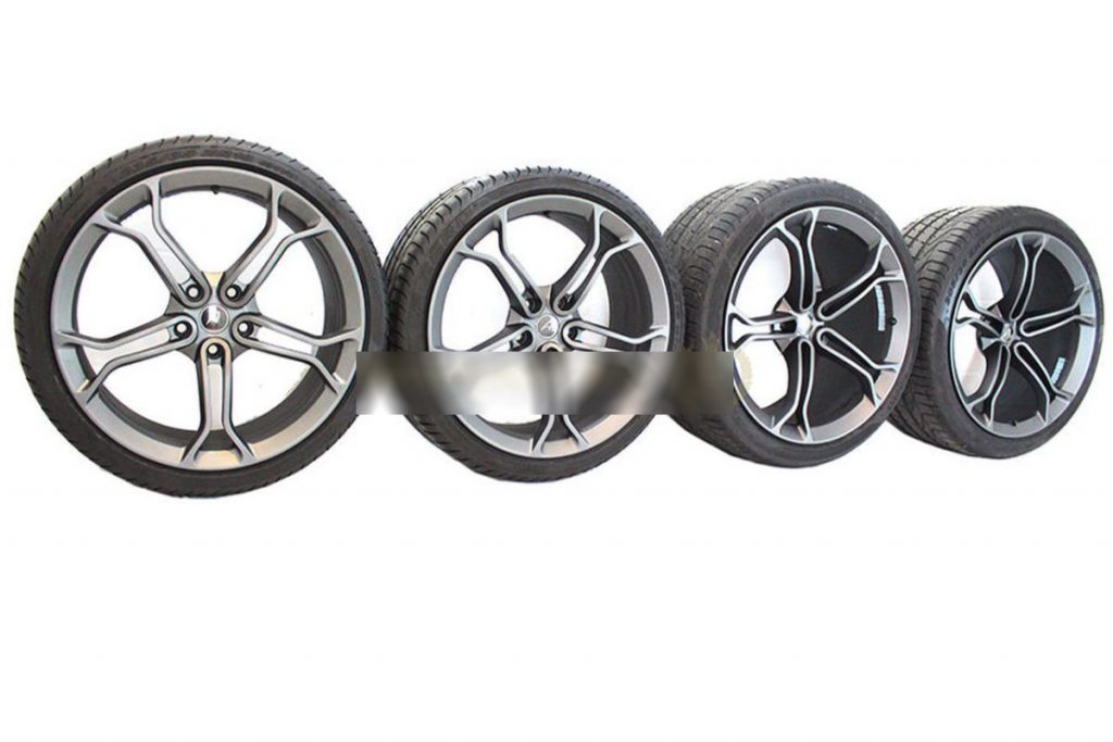 MCLAREN LIGHT WEIGHT STEALTH ALLOY WHEELS WITH DEMO TYRES (6)