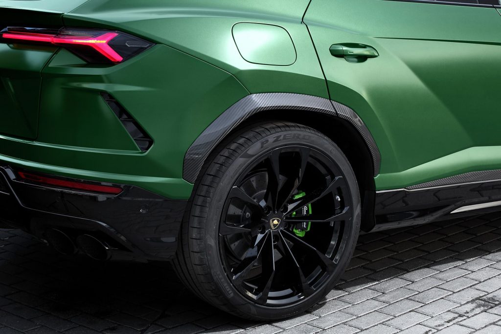 Military-Green-Lamborghini-Urus-5