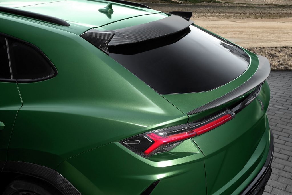 Military-Green-Lamborghini-Urus-9
