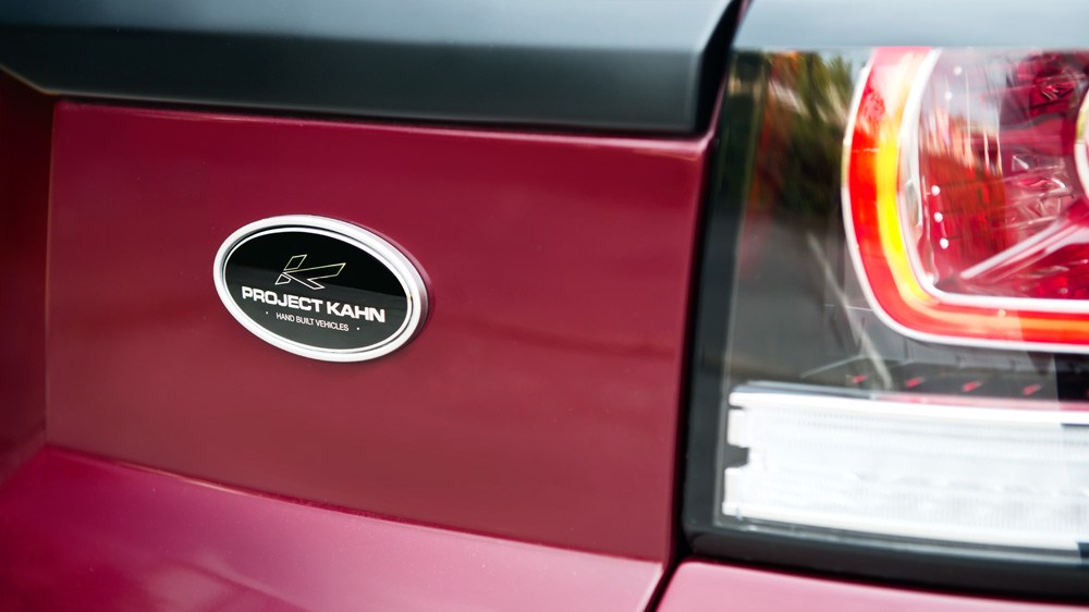 Project-Kahn-Piano-Black-over-Deep-Red-Range-Rover-Sport-Autobiography-Dynamic-Pace-Car-2