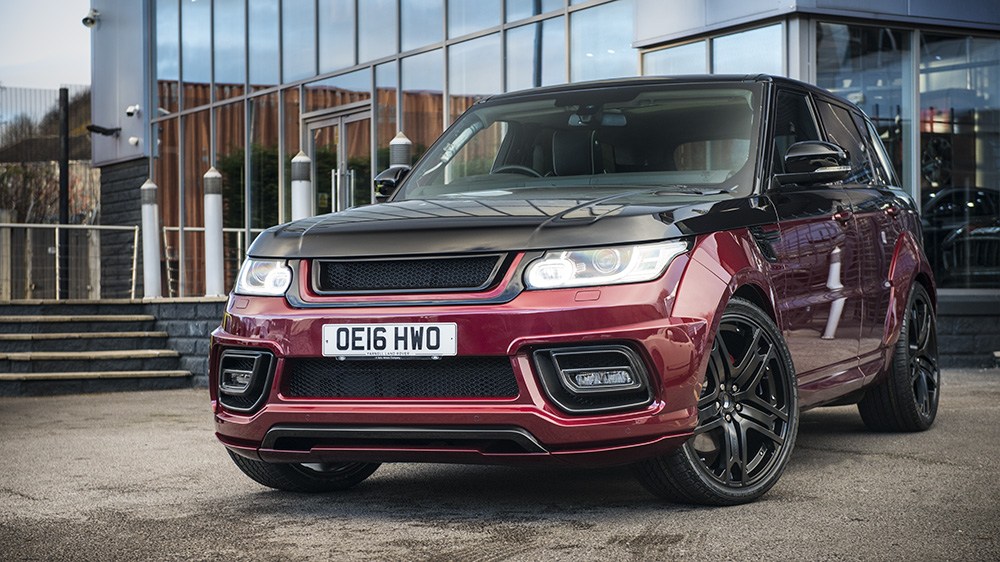 Project-Kahn-Piano-Black-over-Deep-Red-Range-Rover-Sport-Autobiography-Dynamic-Pace-Car-4