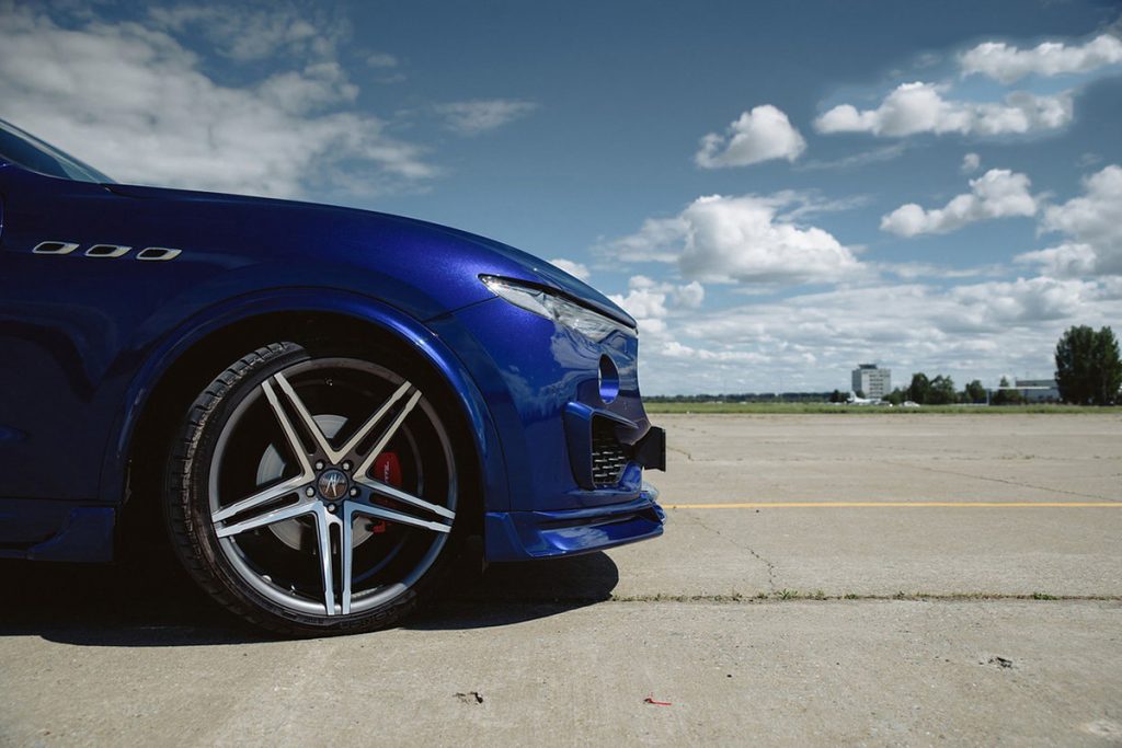 Renegade-Maserati-Levante-body-kit (18)