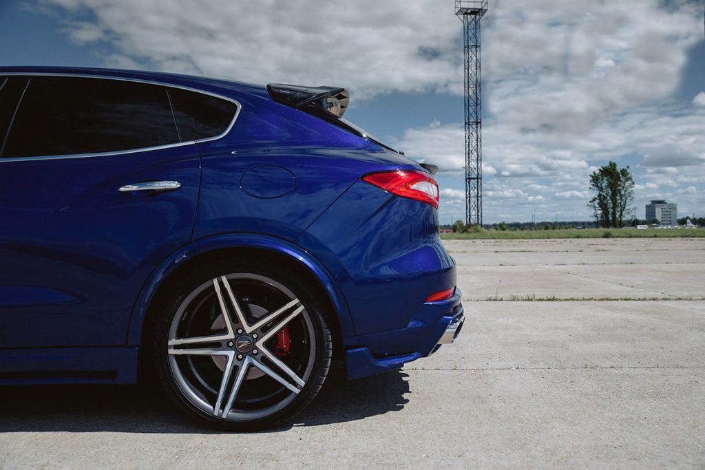Renegade-Maserati-Levante-body-kit (3)