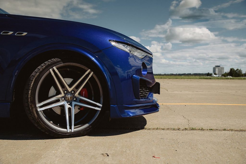 Renegade-Maserati-Levante-body-kit (30)