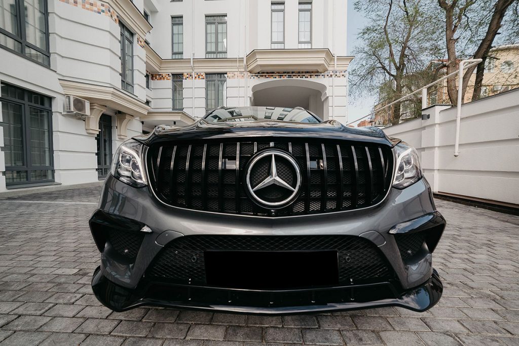 Renegade-Mercedes-Benz-GLS-body-kit (6)