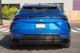 TOP CAR Lamborghini Urus Blue Shark Body kit