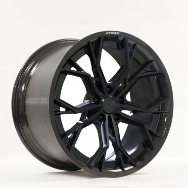 VR D05 X Dymag Carbon Forged Wheels