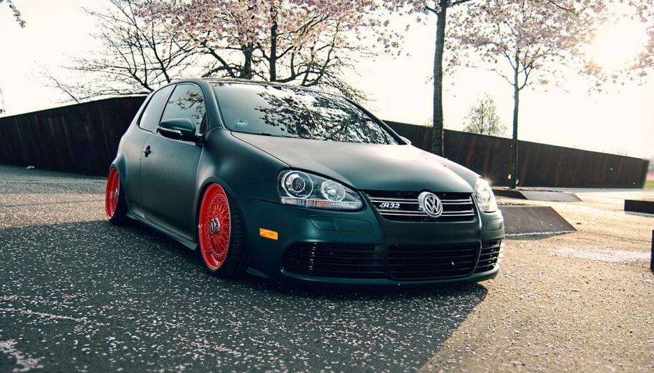 Brake disc upgrade & Pads - VW Golf R32 MK V