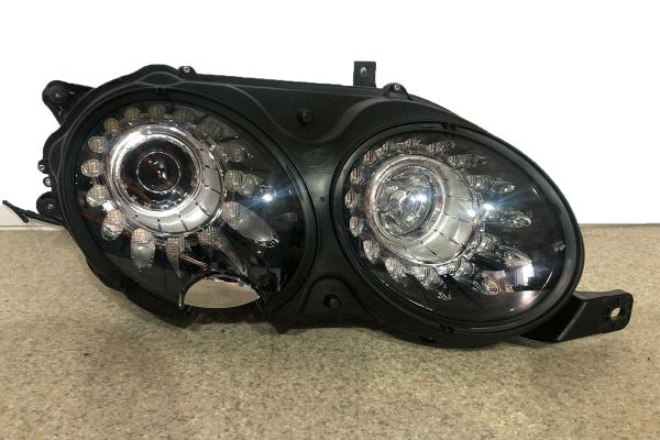 Bentley Continental Flying Super S right headlight