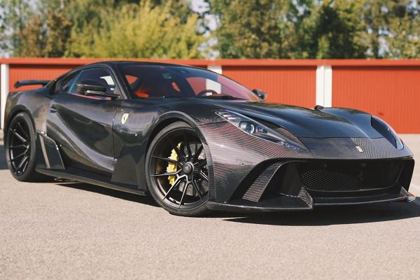 One-Of-A-Kind Ferrari 812 Superfast Is A Carbon-Fiber Masterpiece